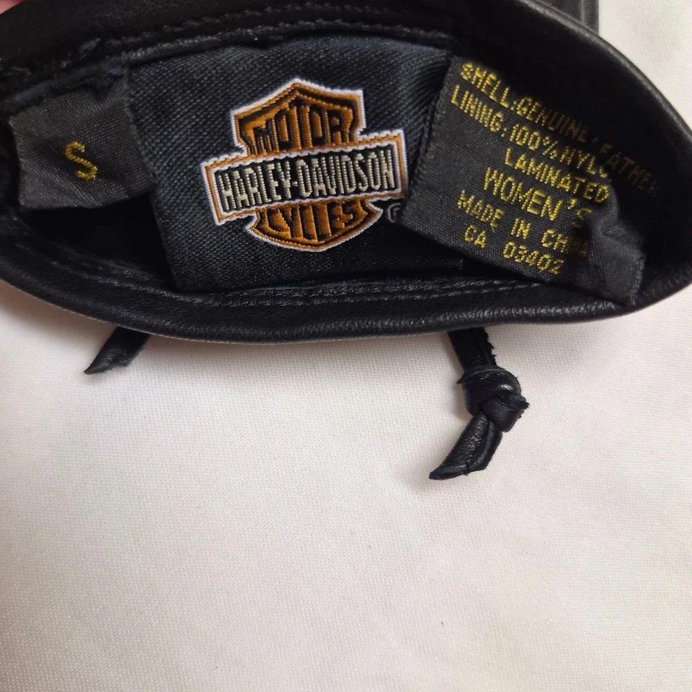 Harley Davidson Womens Small Black Genuine Leather Motorcycle Gloves Medallions